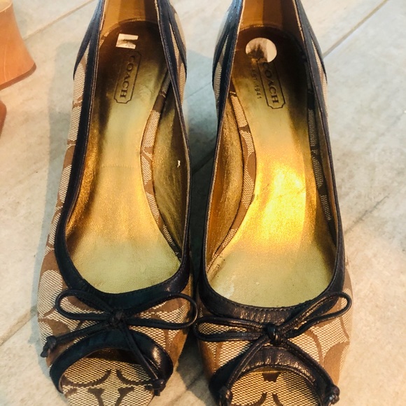 Coach wedges new size 7 - Picture 1 of 2